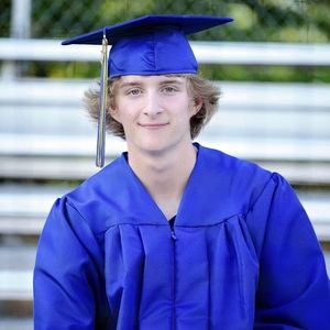 Meet your Posher, Cameron